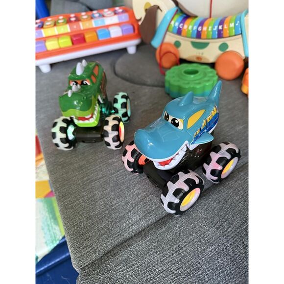 Joyin 3 Pack Monster Truck Toy Activated Light Up Cars With LED Wheels - Picture 3 of 5